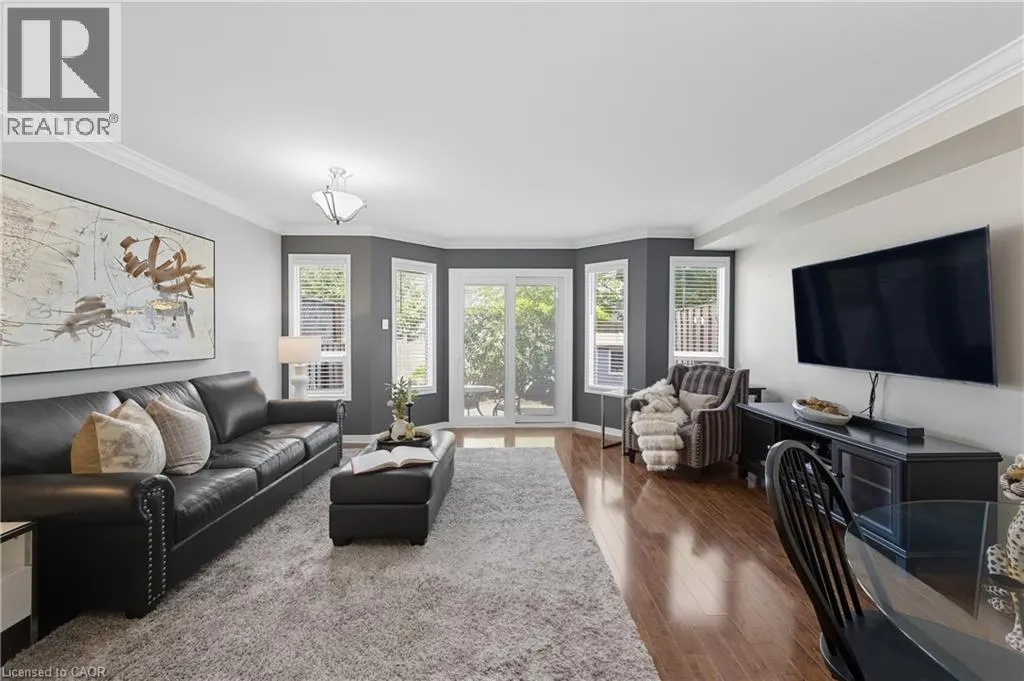 5555 PRINCE WILLIAM Drive Unit# 8, #8