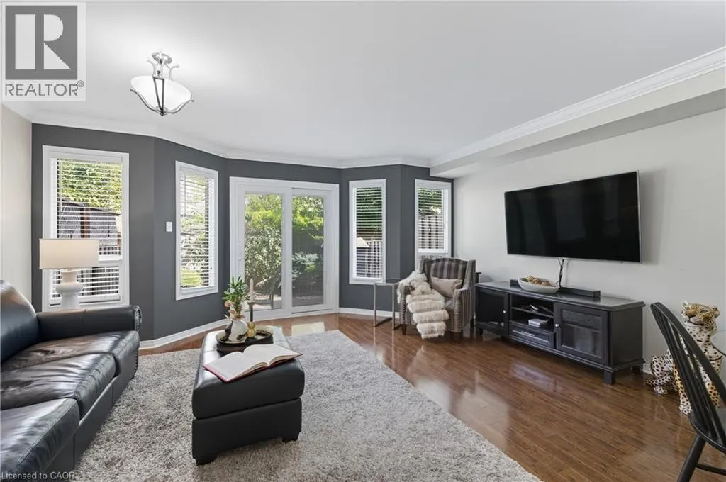 5555 PRINCE WILLIAM Drive Unit# 8, #8
