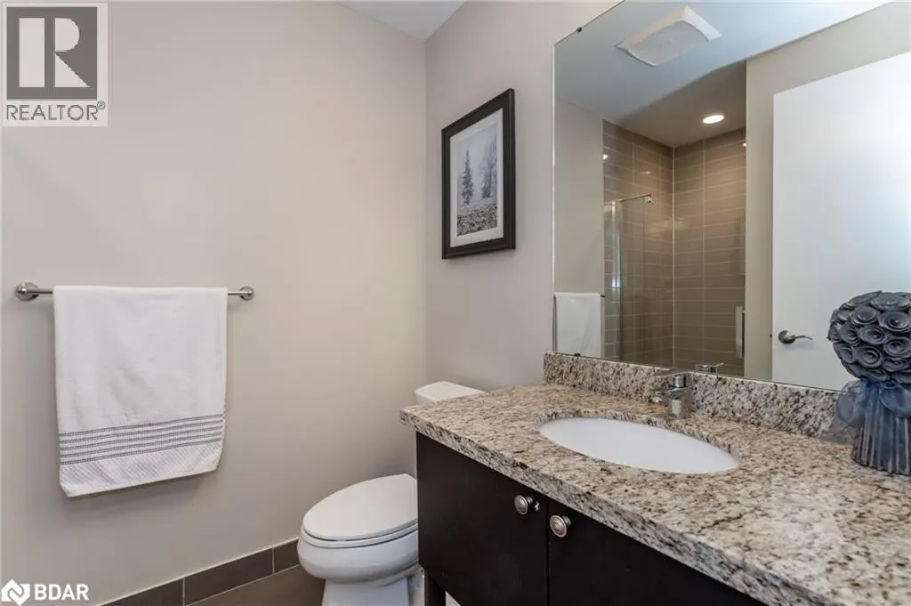 40 HORSESHOE BOULEVARD Boulevard Unit# 207, #207