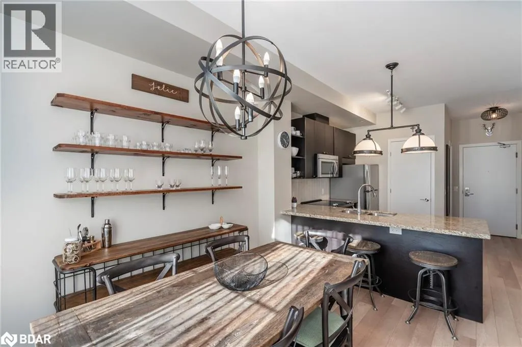 40 HORSESHOE BOULEVARD Boulevard Unit# 207, #207