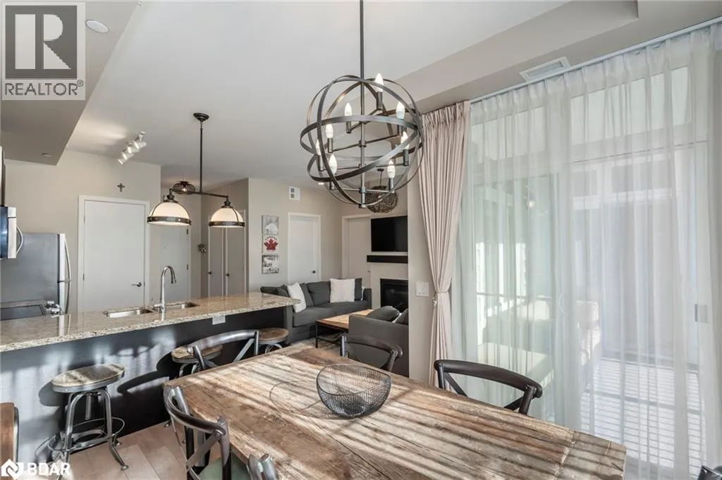 40 HORSESHOE BOULEVARD Boulevard Unit# 207, #207
