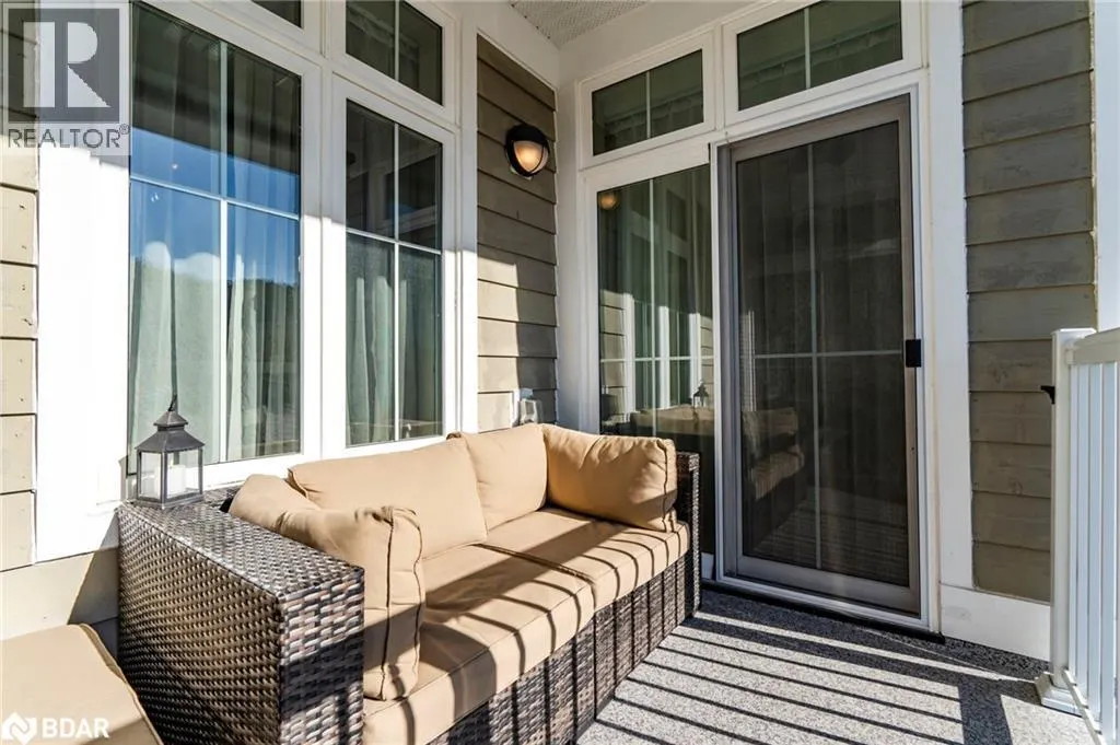 40 HORSESHOE BOULEVARD Boulevard Unit# 207, #207