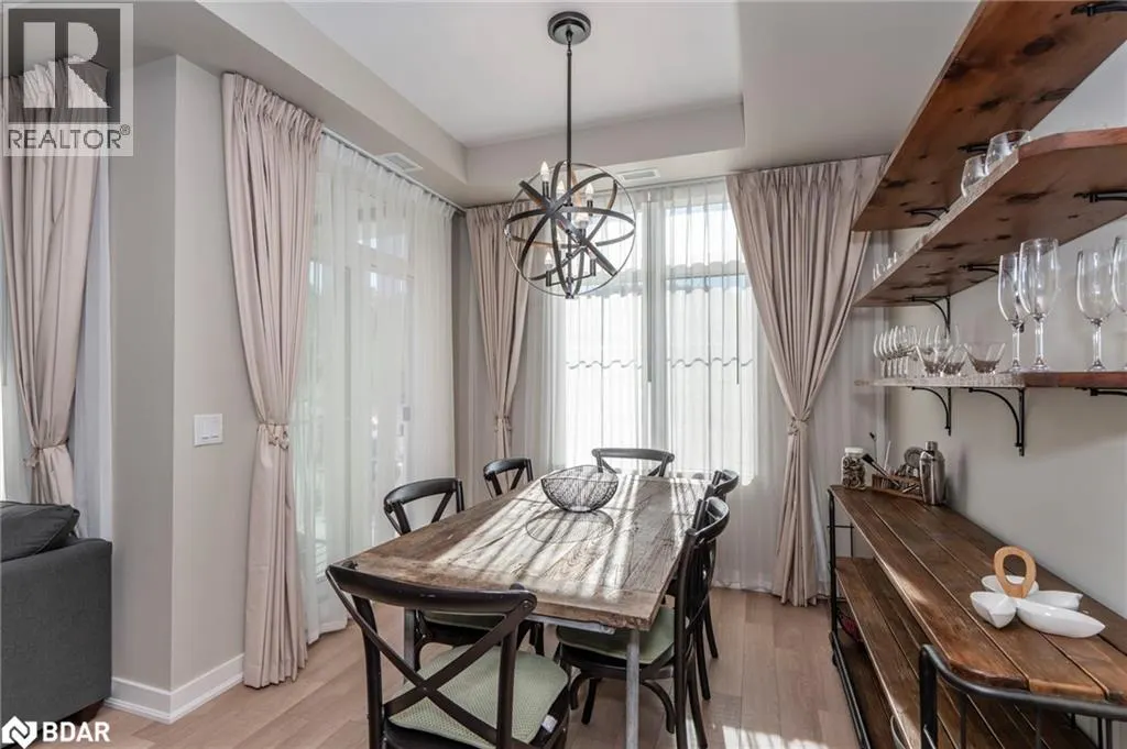 40 HORSESHOE BOULEVARD Boulevard Unit# 207, #207