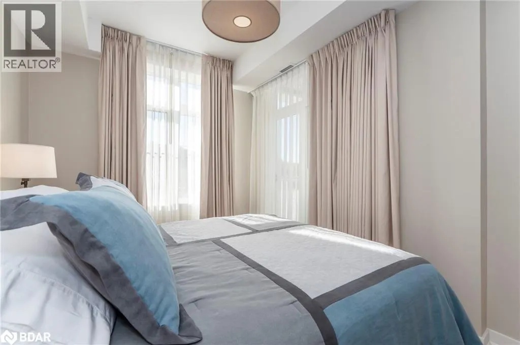 40 HORSESHOE BOULEVARD Boulevard Unit# 207, #207