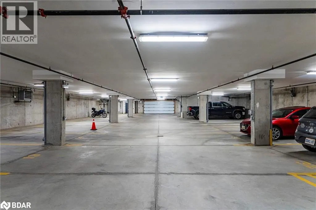 40 HORSESHOE BOULEVARD Boulevard Unit# 207, #207