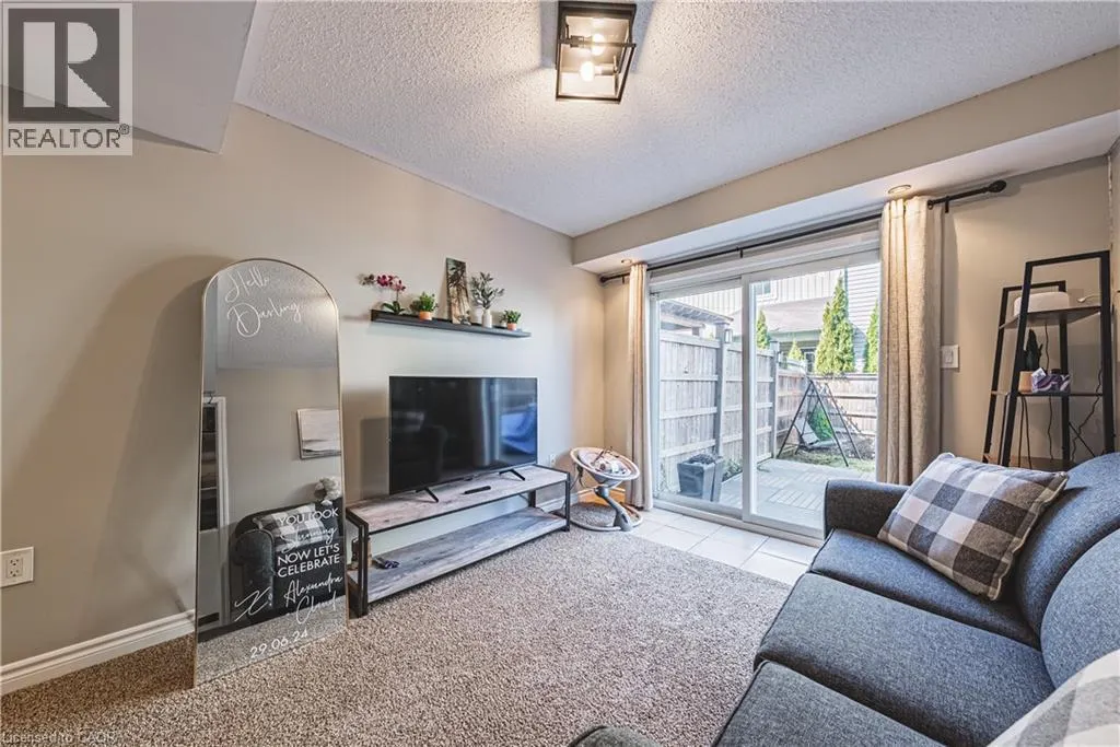64 OHARA Lane Unit# 64, #64