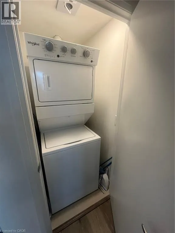 58 LAKESIDE Terrace Unit# 201, #201