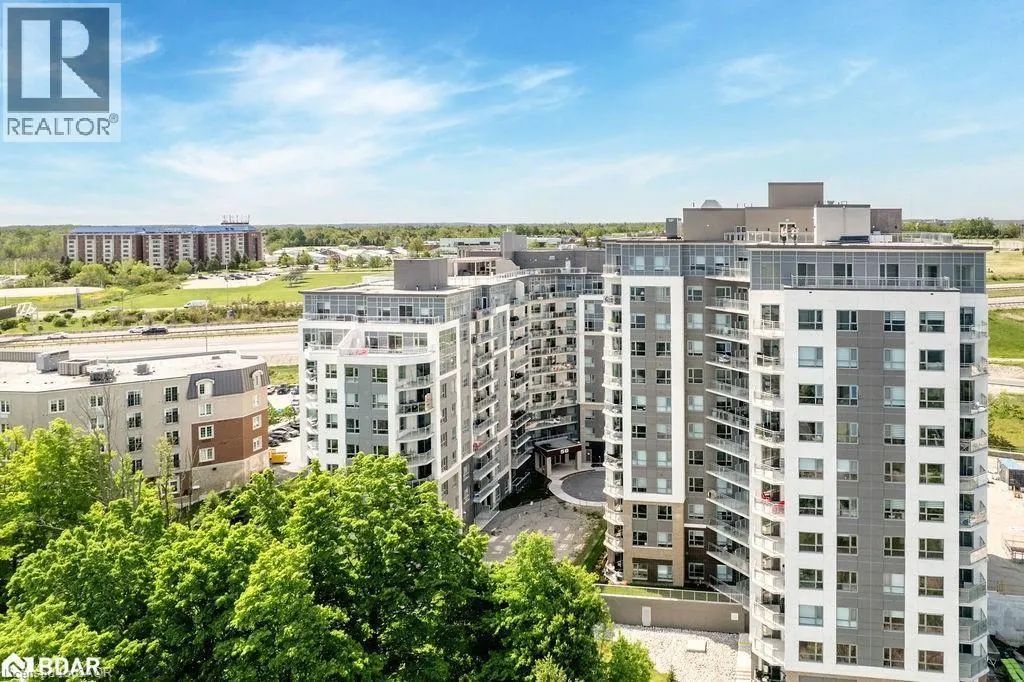 58 LAKESIDE Terrace Unit# 201, #201