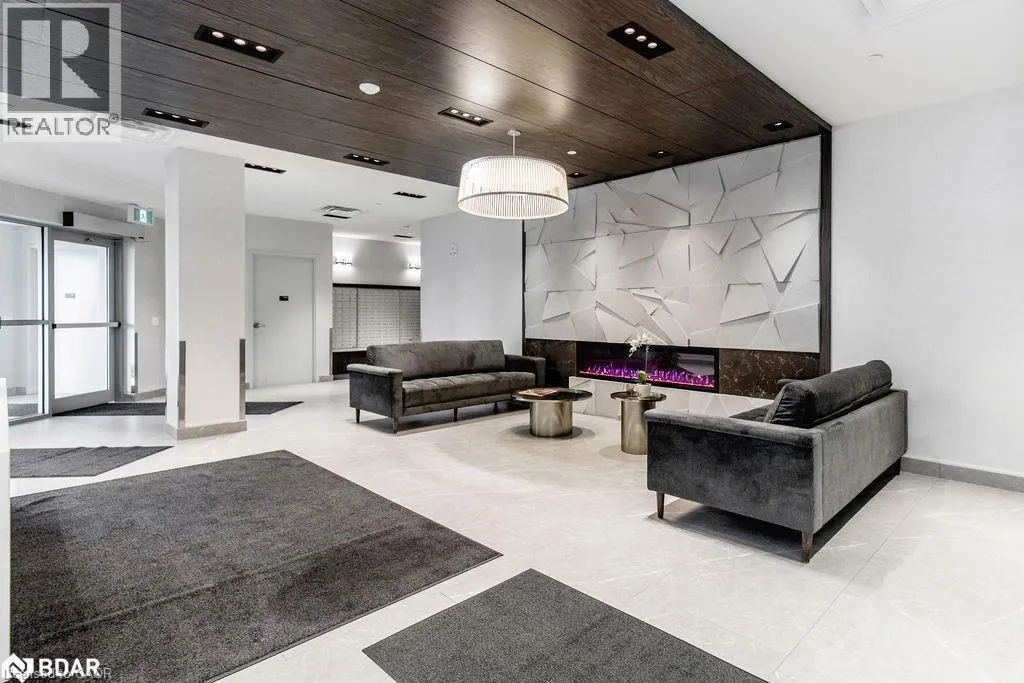 58 LAKESIDE Terrace Unit# 201, #201