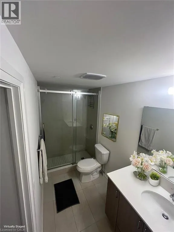 58 LAKESIDE Terrace Unit# 201, #201