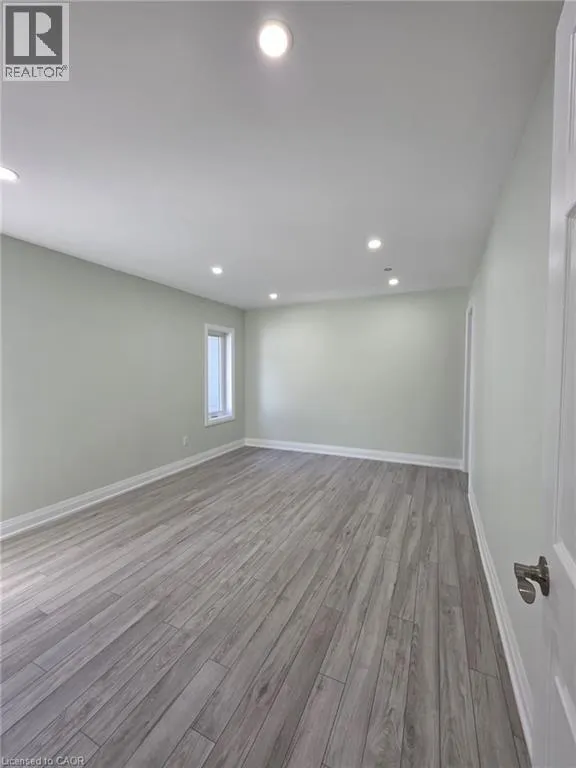 198 VICTORIA Street Unit# B, #B