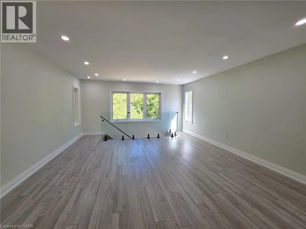 198 VICTORIA Street Unit# B, #B