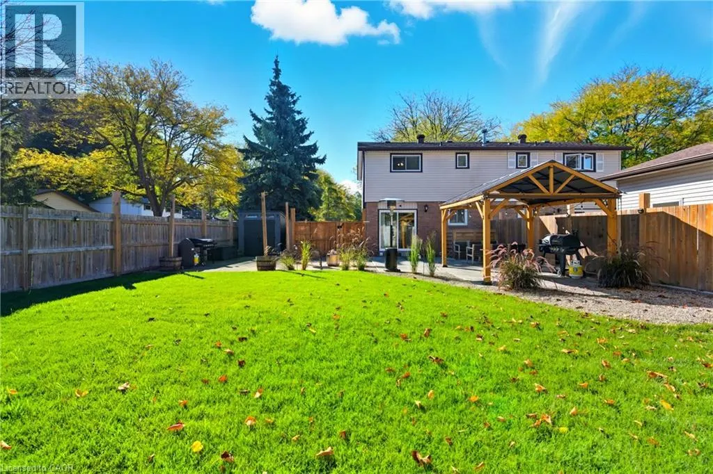 23 GLENGROVE Avenue