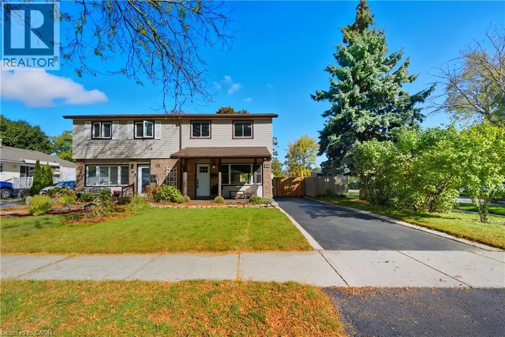 23 GLENGROVE Avenue