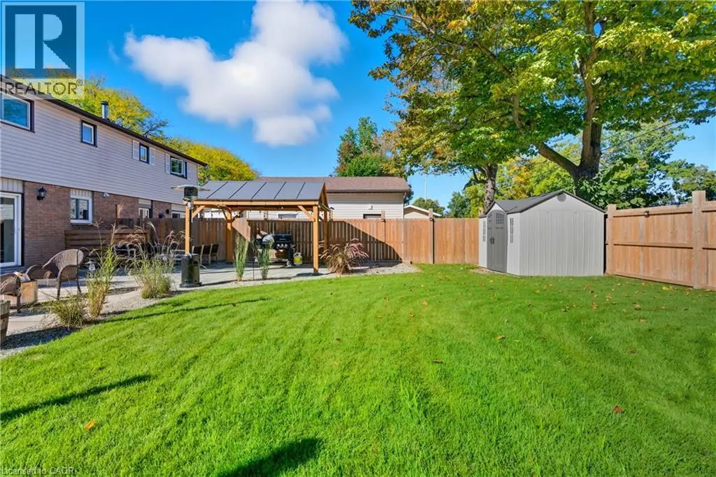 23 GLENGROVE Avenue