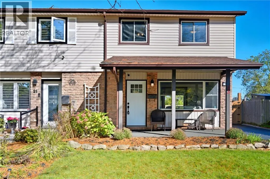 23 GLENGROVE Avenue