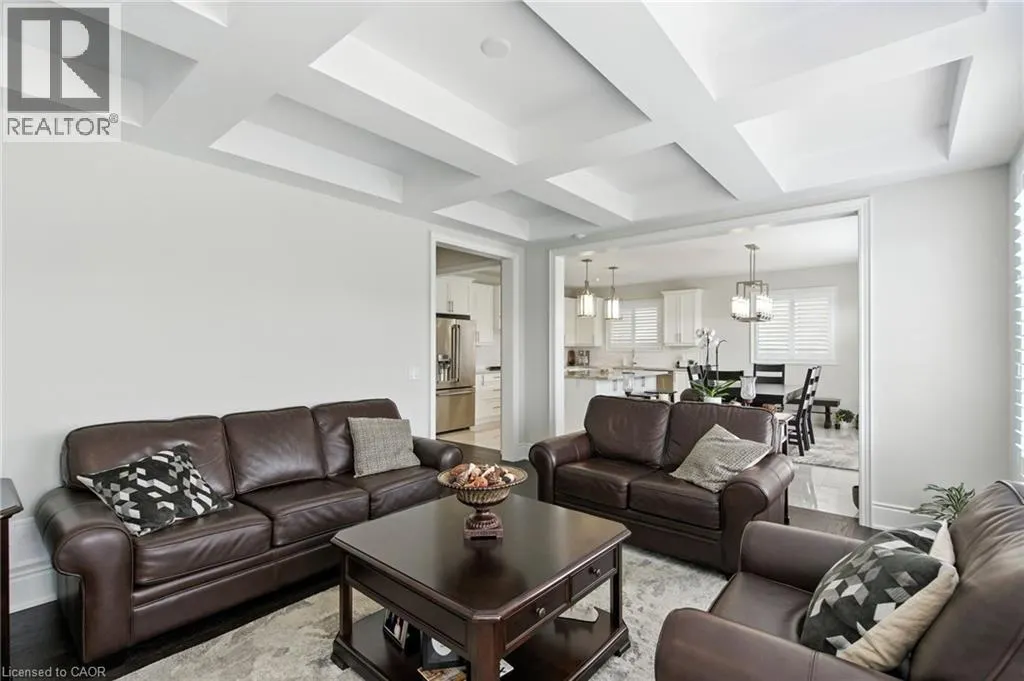 15 ROBARTS Drive