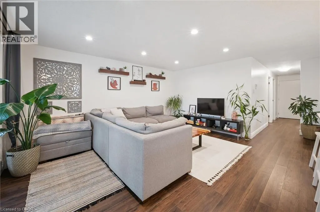 357 GRANGEWOOD Drive
