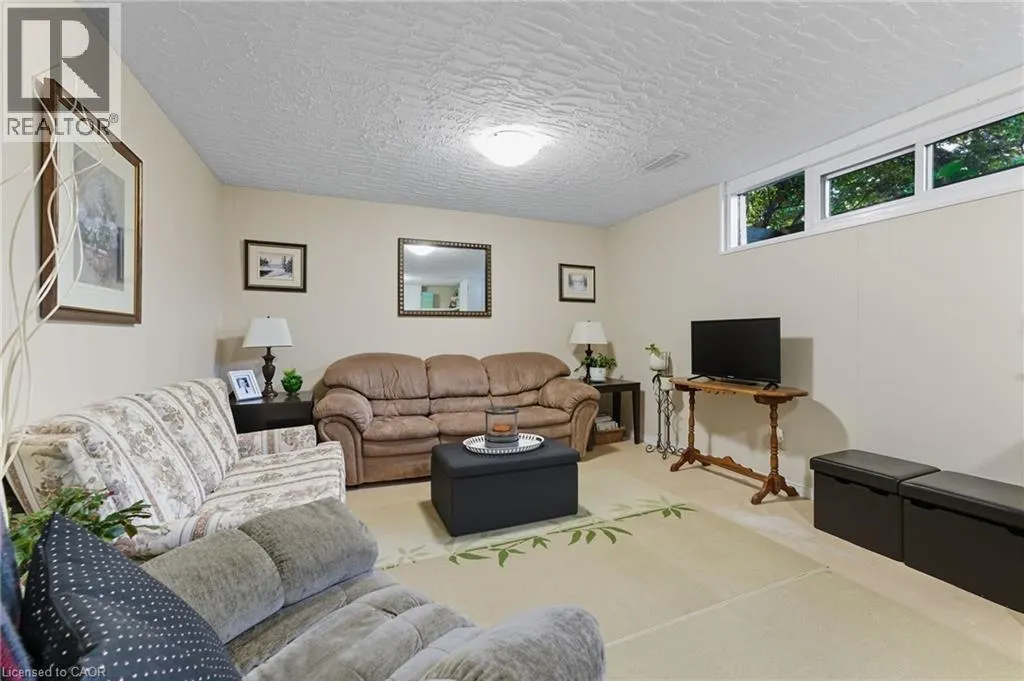 1327 PUDDICOMBE Road