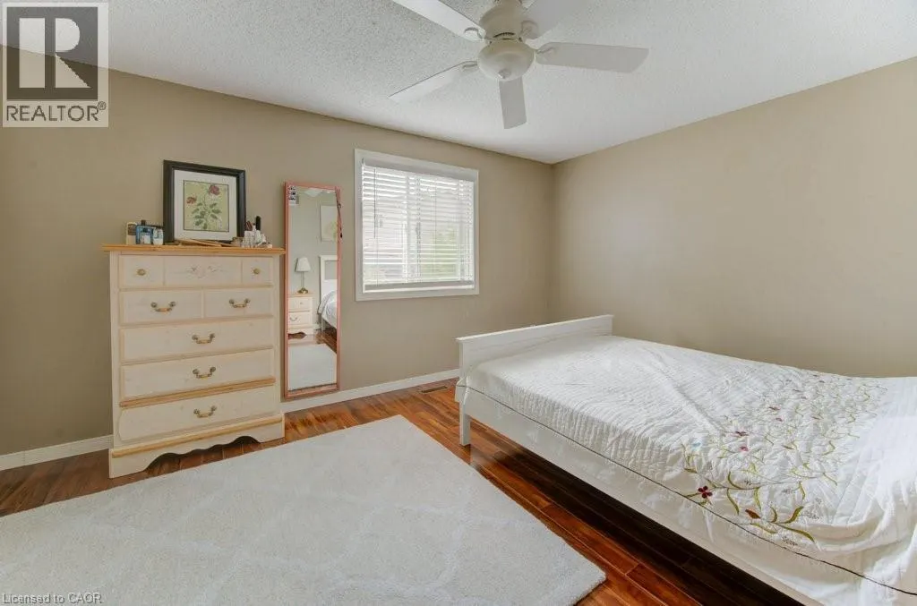 511 THORNDALE Drive