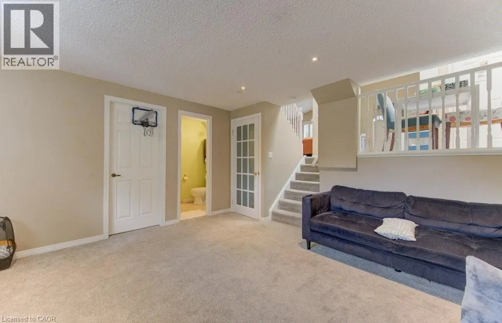 511 THORNDALE Drive