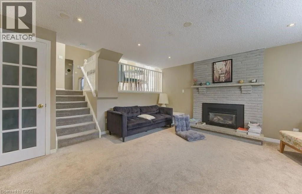 511 THORNDALE Drive