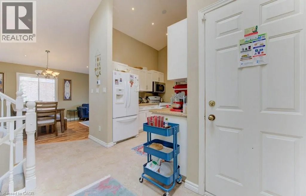 511 THORNDALE Drive