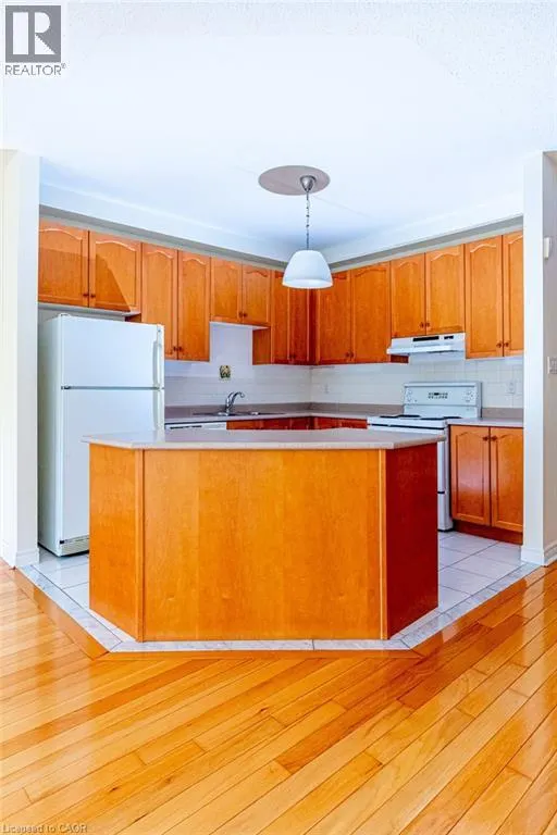 100 BEDDOE Drive Unit# 65, #65