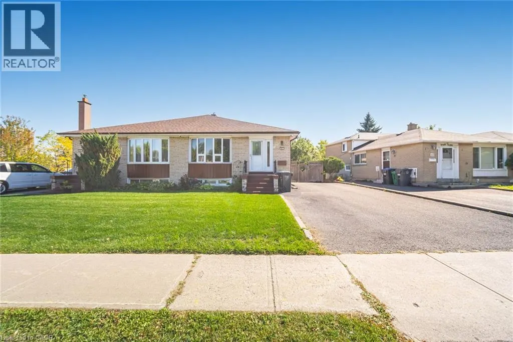 61 AVONDALE Boulevard
