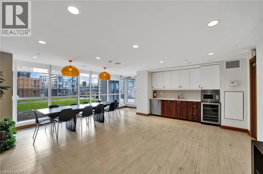 295 ADELAIDE Street W Unit# 1015, #1015