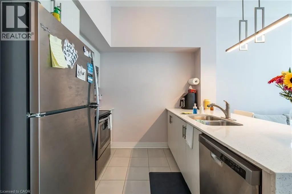 10 CONCORD PLACE Place Unit# 512, #512