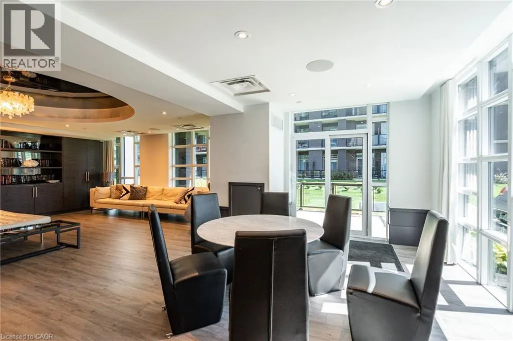 10 CONCORD PLACE Place Unit# 512, #512