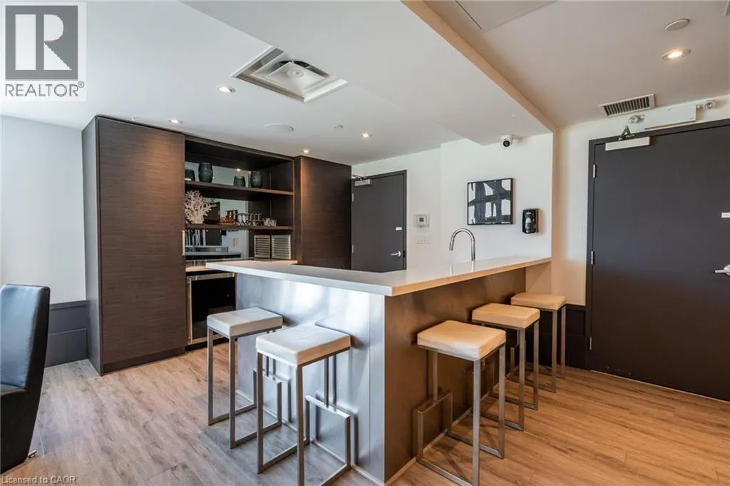 10 CONCORD PLACE Place Unit# 512, #512