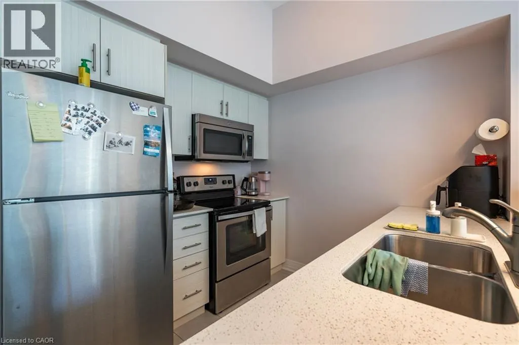 10 CONCORD PLACE Place Unit# 512, #512
