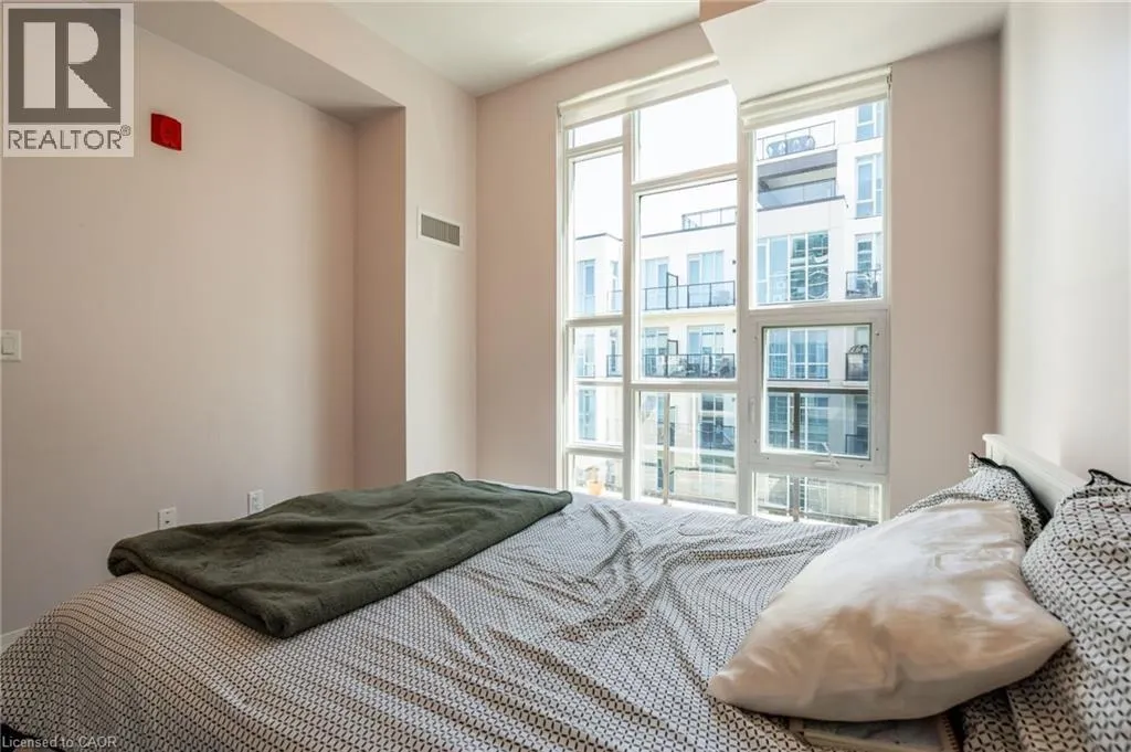 10 CONCORD PLACE Place Unit# 512, #512