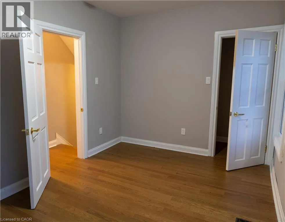 21 SUNSET Avenue