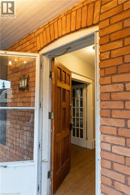 21 SUNSET Avenue