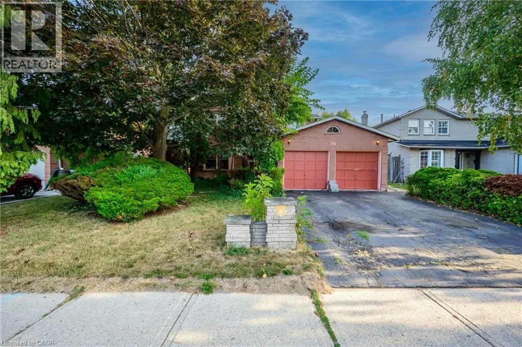 10 JEANETTE Avenue