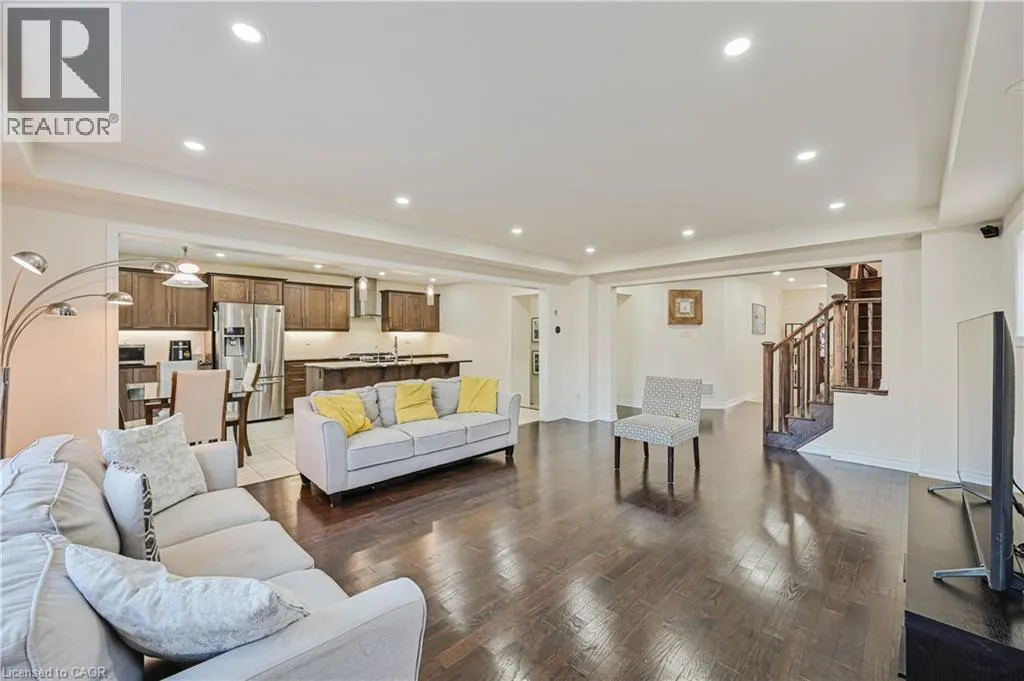 103 WATERMILL Street