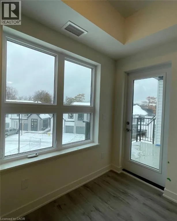 110 FERGUS Avenue Unit# 301, #301