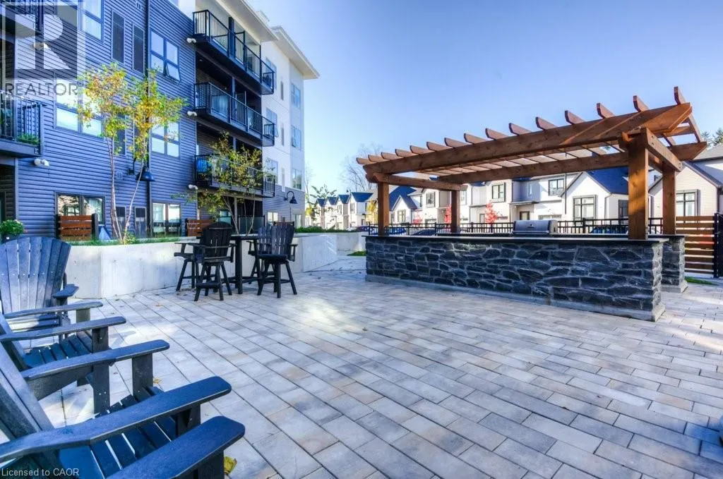 110 FERGUS Avenue Unit# 301, #301