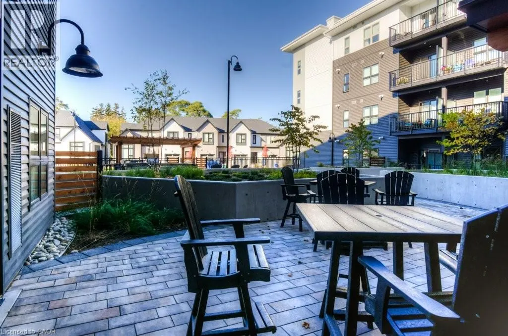 110 FERGUS Avenue Unit# 301, #301