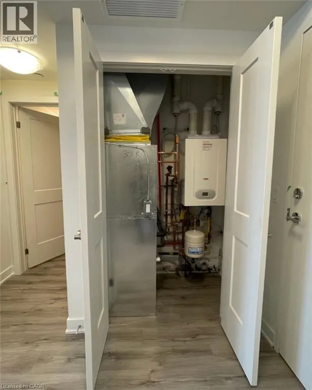 110 FERGUS Avenue Unit# 301, #301