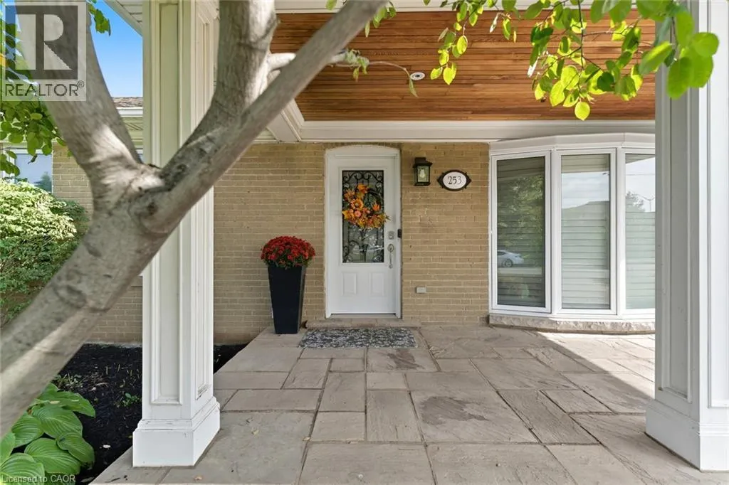 253 MARGARET Drive