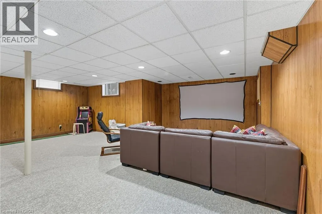 275 CORNWALLIS Road