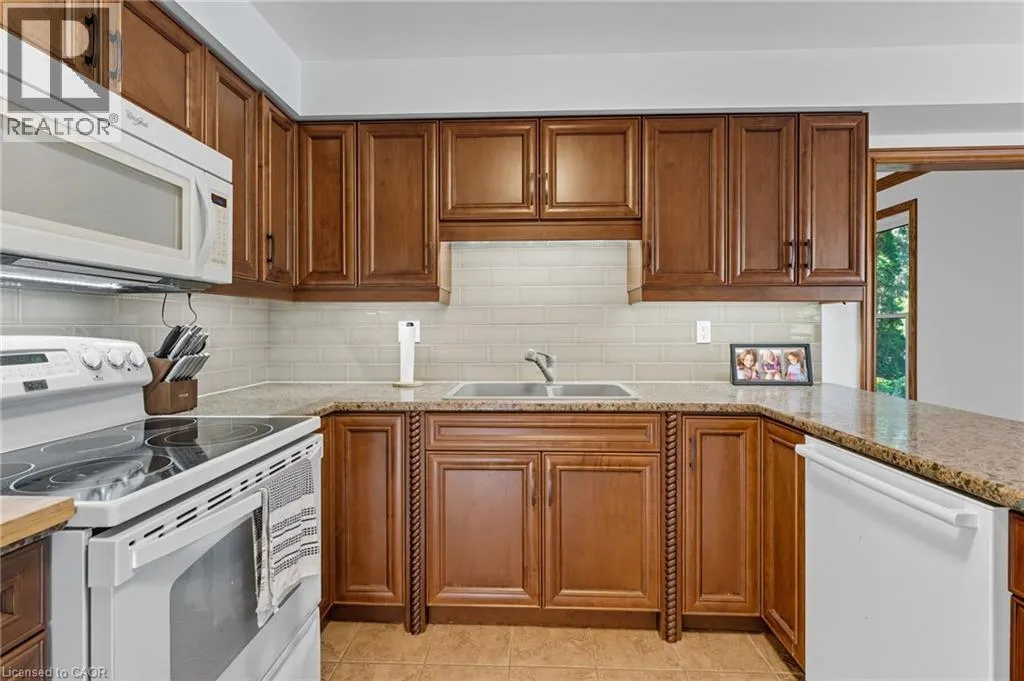 275 CORNWALLIS Road