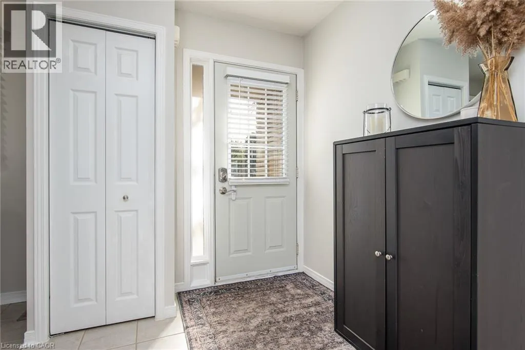 211 VERONICA Drive Unit# 11, #11