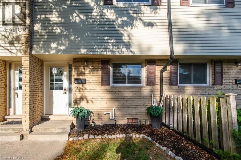 211 VERONICA Drive Unit# 11, #11