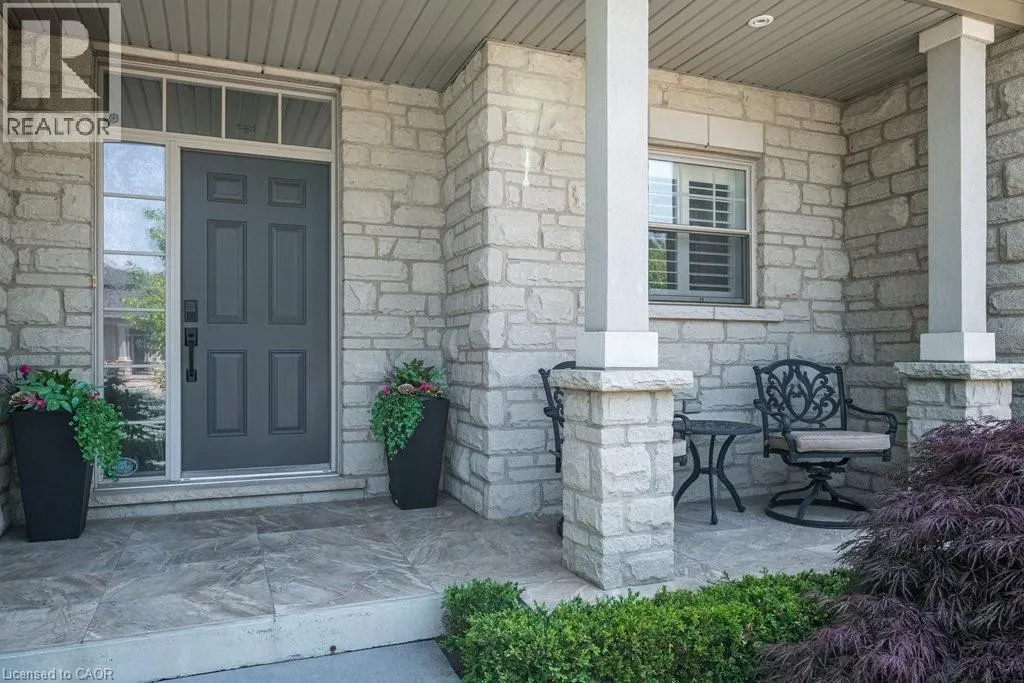 35 BUTTERNUT GROVE Lane