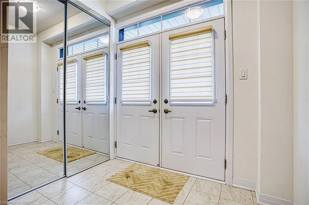 123 PORT Crescent